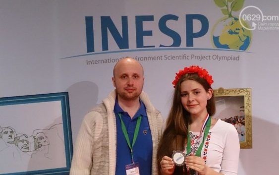 Личинки, що поїдають пластик: інноваційний проект юної українки