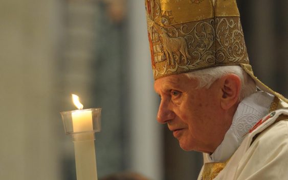 Книга спогадів Папи Бенедикта ХVІ незабаром побачить світ