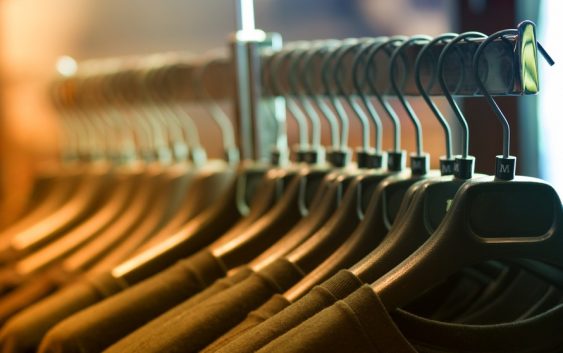 Classic Vs casual: чому успішні люди одягаються однаково щодня