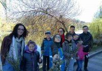 Світлий тиждень у будинку для стареньких та на вулиці з бездомними