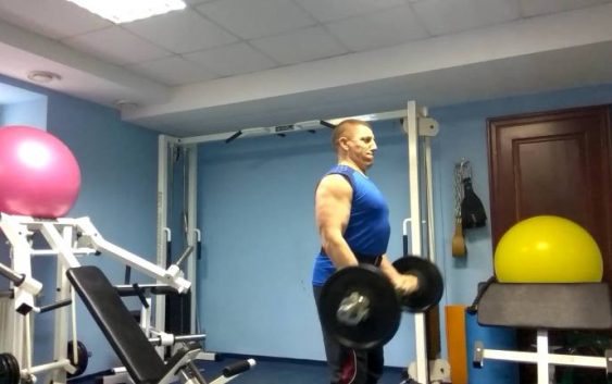 Отці у спортзалах: спортивний флешмоб священиків та мирян