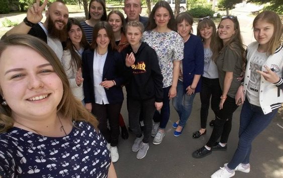 «ДУМАЙ. ДІЙ. ТВОРИ.» задля дітей