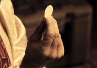 Семінарист врятував Євхаристію від терористів: надзвичайне свідчення