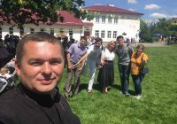 Великого бажайте! Та чи всі цього хочуть?