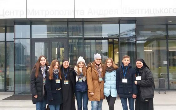 У фіналі християнської інтелектуальної гри “Що? Де? Коли?” перемогли стрияни