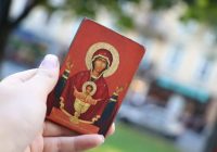 Кишенькові ікони зі старих меблів