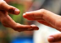 Як не втратити віру, розчаровуючись в аторитеті духовних провідників?