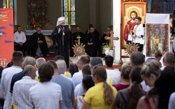 Десята зустріч Глави УГКЦ з молоддю у Зарваниці: головні думки, відповіді на питання та особливий подарунок