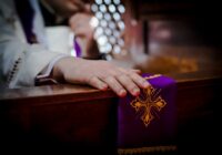 Як зберегти таємницю сповіді і захистити потерпілих від насильства