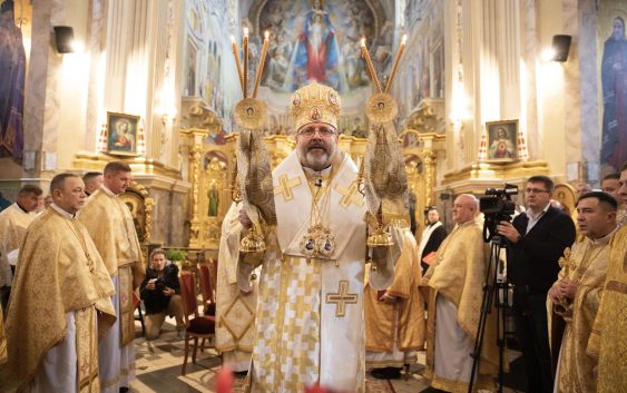 «Сьогодні Христос каже: Мене вбивають разом з тобою, Я є поруч. Твої рани стають Моїми» — Блаженніший Святослав у Тернополі