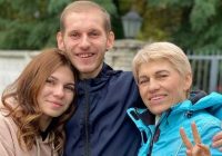 “Я тихенько читав “Отче наш”, молився та розмовляв з Богом”,- звільнений з полону захисник України