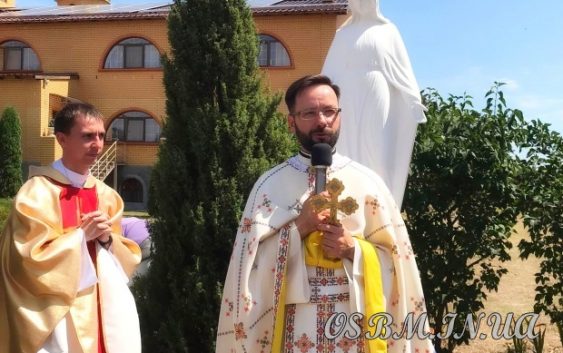 «Коли я у відповідь почув знайоме мені „Слава навіки!“, то зрозумів: це свої хлопці», — священник зі звільненого Херсону