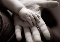 Як молитись за свою дитину? Приклад біблійної молитви Анни