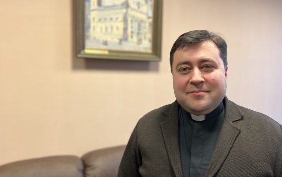 Отець Тарас Михальчук: «Повертатись у пекло військового мотивує любов» 