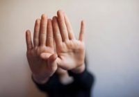 Навчіть свою дитину говорити «ні»