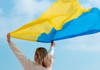 Дівчина із Краматорська нестиме прапор на відкритті СДМ