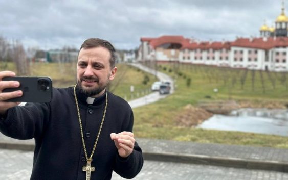 Знайомство з живим Богом: як допомогти молоді краще пізнати сенс християнства
