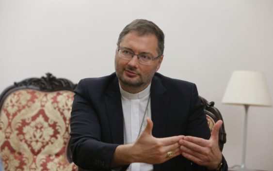 «Українці знають свою історію і не можуть капітулювати», — Апостольський Нунцій в Україні
